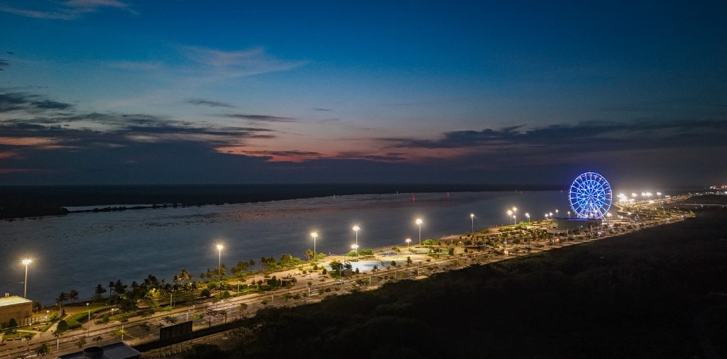Gran Malecón de noche